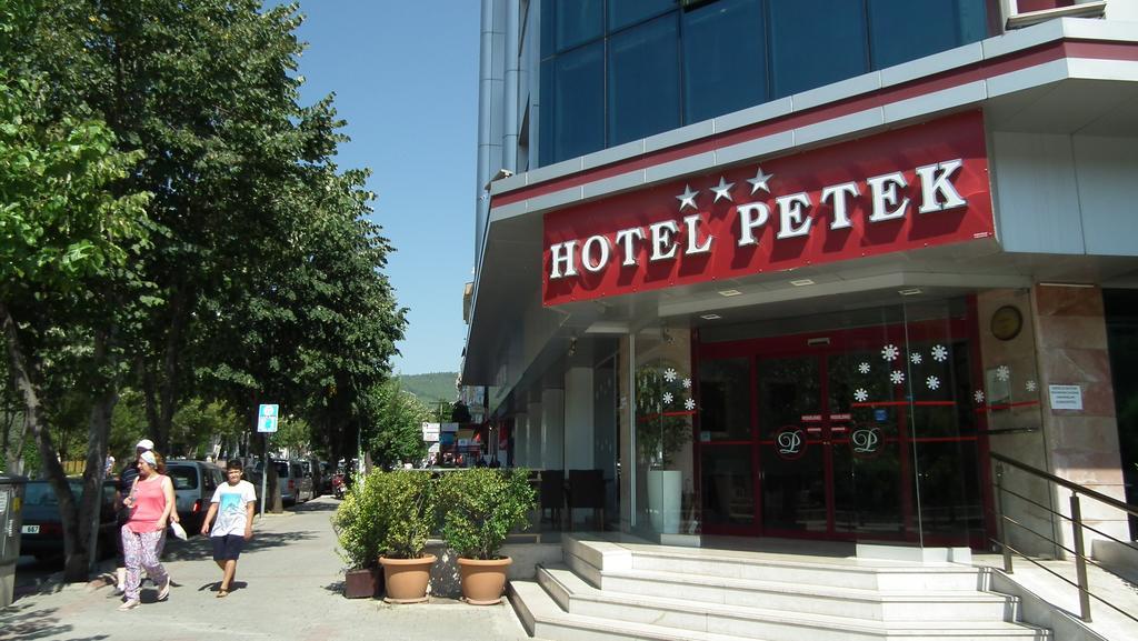 Petek Hotel ムーラ エクステリア 写真