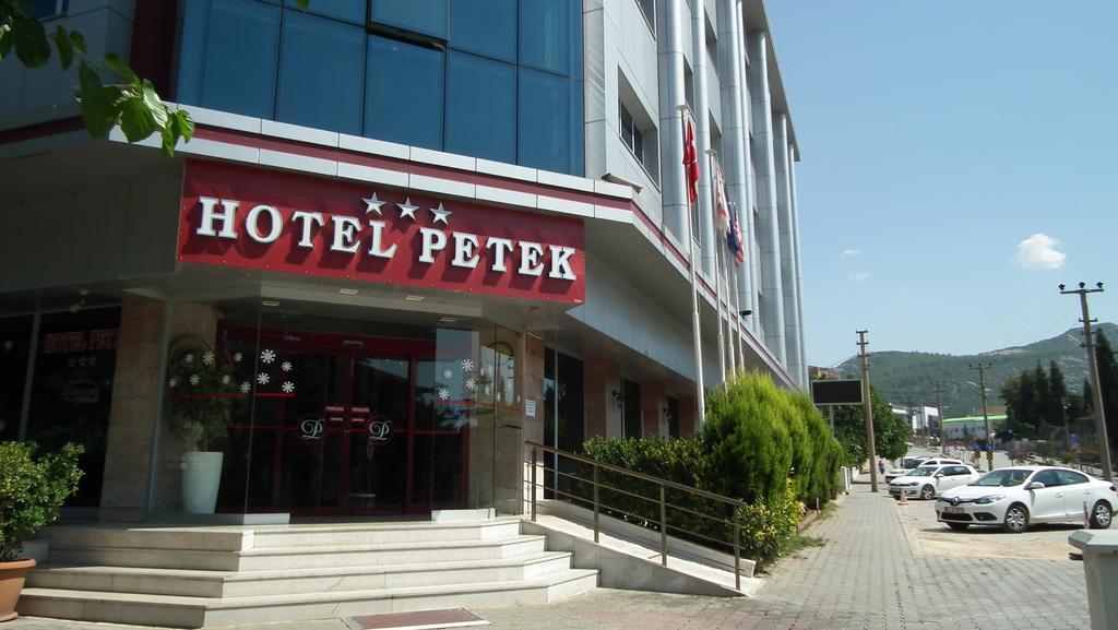 Petek Hotel ムーラ エクステリア 写真